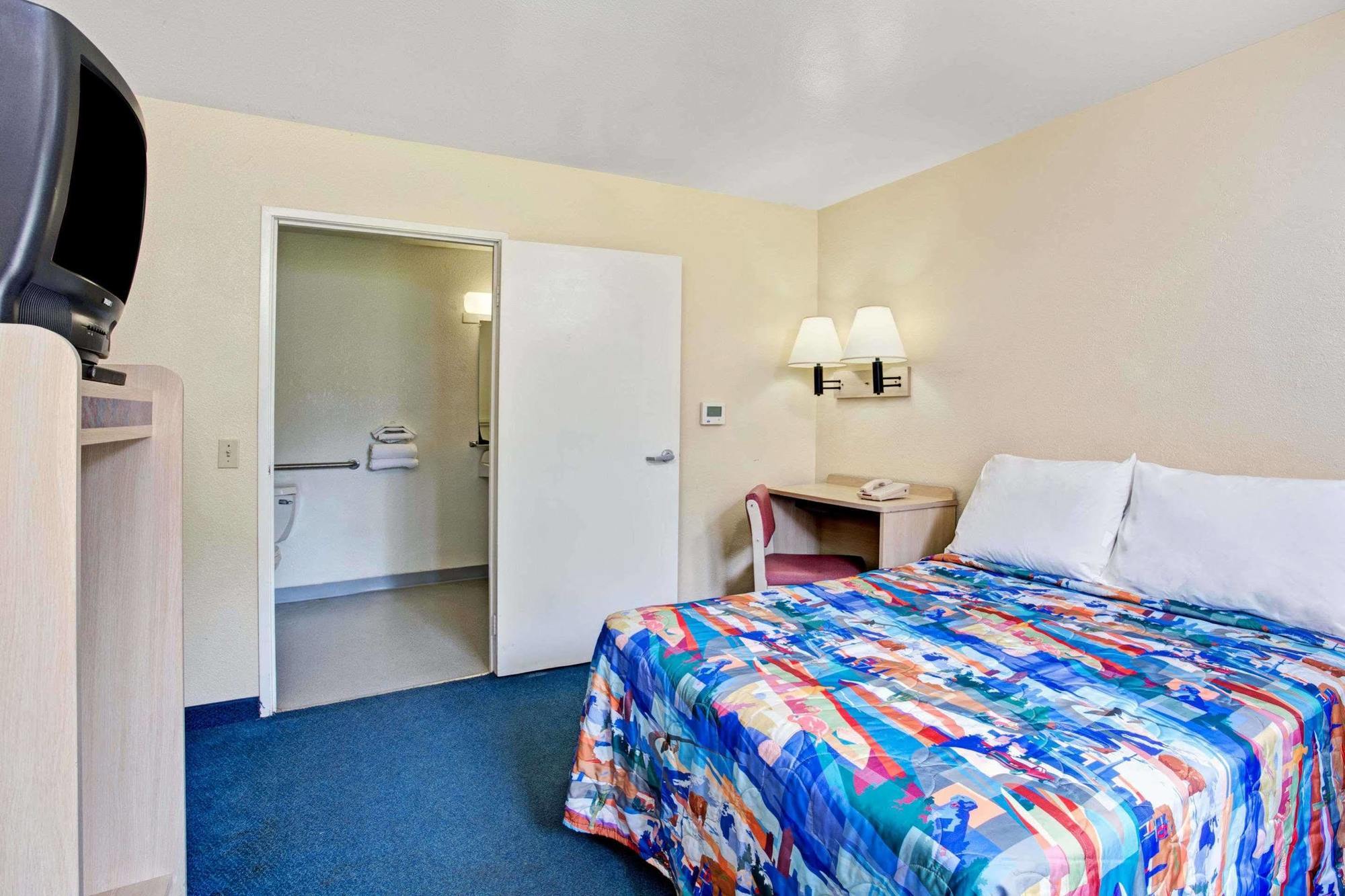 Knights Inn Jacksonville Airport エクステリア 写真