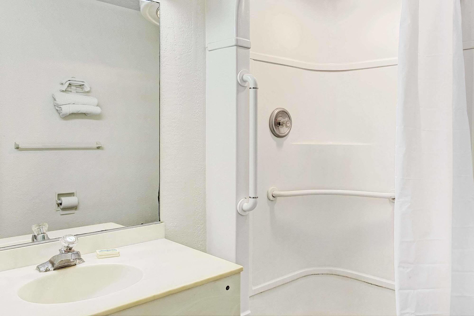 Knights Inn Jacksonville Airport エクステリア 写真