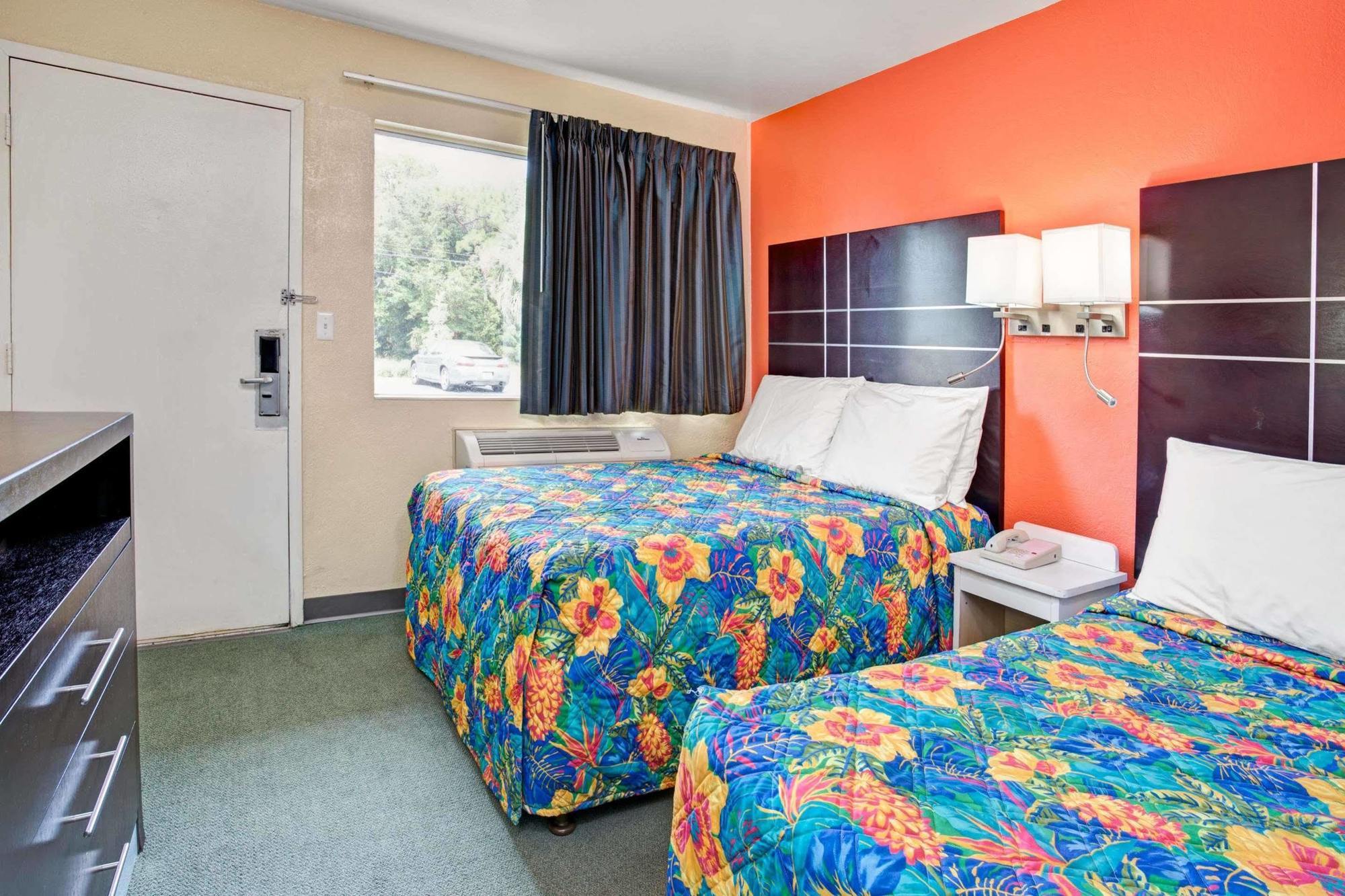 Knights Inn Jacksonville Airport エクステリア 写真